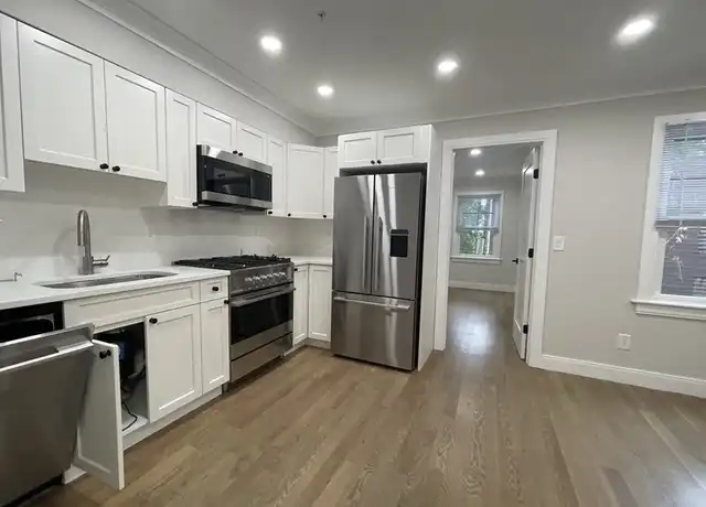 Property at 12 Lopez Ave Unit 2, Cambridge, MA, 02141, 2 beds, 1 bath, [object Object]
