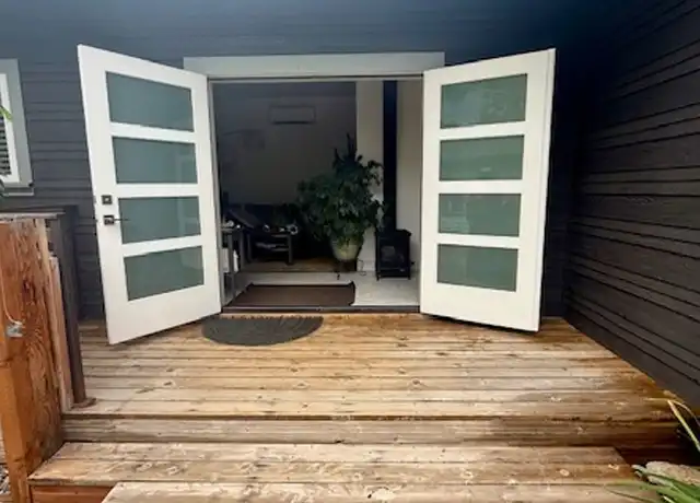 Property at 1135 NW Baltimore Ave Unit 2, Bend, OR, 97703, 1 bed, 2 baths, [object Object]