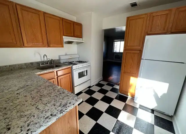 Property at 436 N Highland Ave NE Unit 436-20, Atlanta, GA, 30307, 2 beds, 1 bath, [object Object]