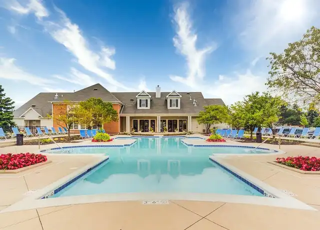 Property at Windsor Lakes Apartment Homes - 7499 Woodward Ave, Woodridge, IL, 60517, 0 beds, 1 bath, [object Object]