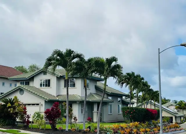 Property at 8 Pahee Pl, Kahului, HI, 96732, 5 beds, 3 baths, [object Object]