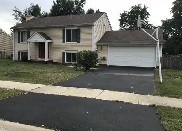 Property at 2405 Blue Spruce Ln, Aurora, IL, 60502, 4 beds, 2 baths, [object Object]