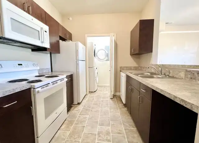 Property at 1714 Avenue K Unit 3A, Dodge City, KS, 67801, 2 beds, 2 baths, [object Object]