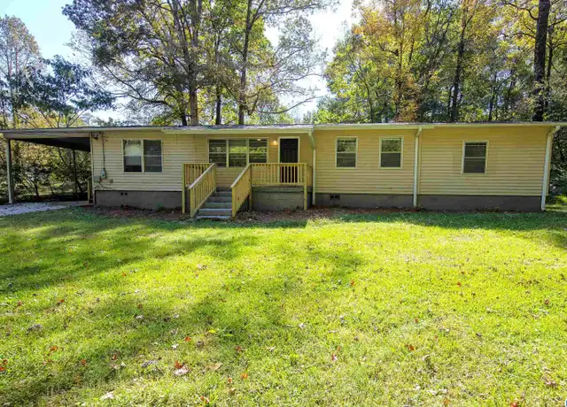 Property at 560 Oak St, Leeds, AL, 35094, 3 beds, 1 bath, [object Object]