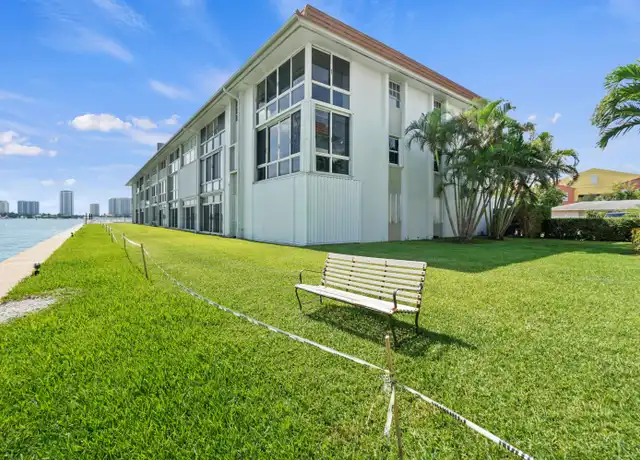Property at 400 Wilma Cir, West Palm Beach, FL, 33404, 1 bed, 1 bath, [object Object]