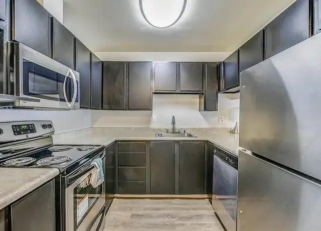 Photo of 12115 Meridian Ave S, Everett, WA 98208