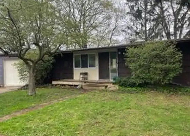 Property at 1020 Traver Ct, Ann Arbor, MI, 48105, 3 beds, 2 baths, [object Object]
