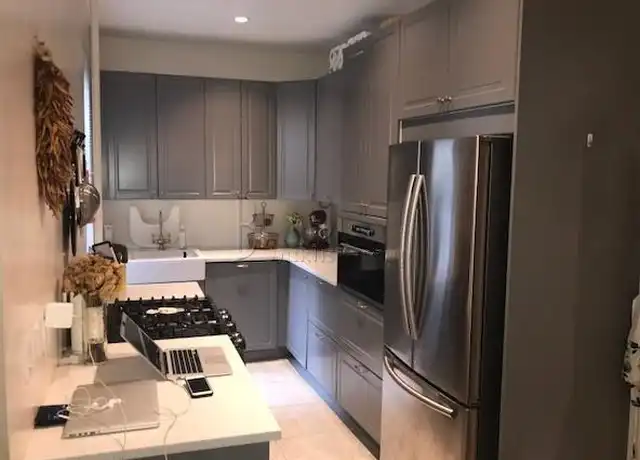 Property at 24-39 38th St Unit 5B, Long Island City, NY, 11103, 2 beds, 1 bath, [object Object]