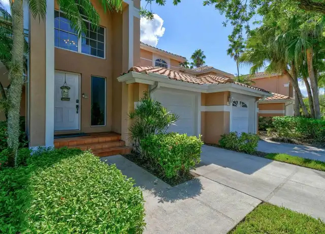 Property at 252 Legendary Cir, Palm Beach Gardens, FL, 33418, 3 beds, 2 baths, [object Object]