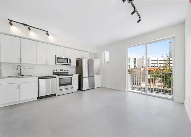 Property at 1536 NW 15th Ave #206, Miami, FL, 33125, 2 beds, 1 bath, [object Object]