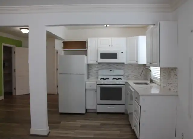 Property at 911 N Fillmore St Unit 3, Arlington, VA, 22201, 1 bed, 1 bath, [object Object]