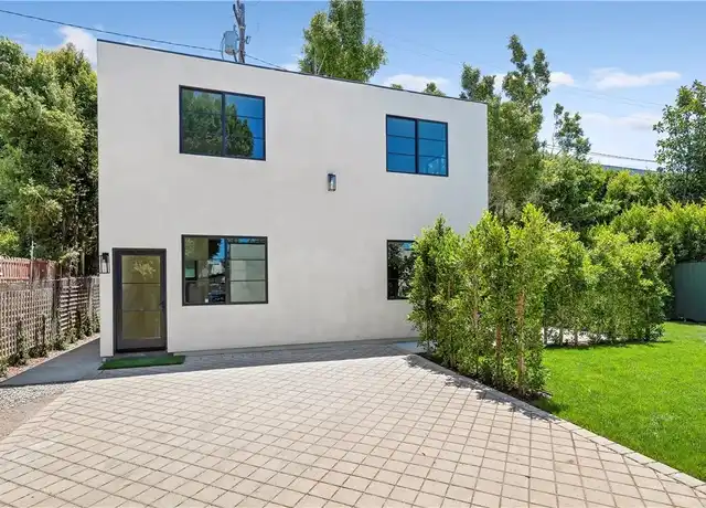 Property at 936 Orlando Ave, Los Angeles, CA, 90069, 2 beds, 2 baths, [object Object]