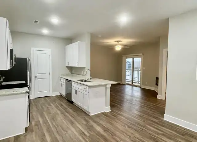 Property at 318 English Commons Dr Unit 303, Lynchburg, VA, 24501, 2 beds, 2 baths, [object Object]