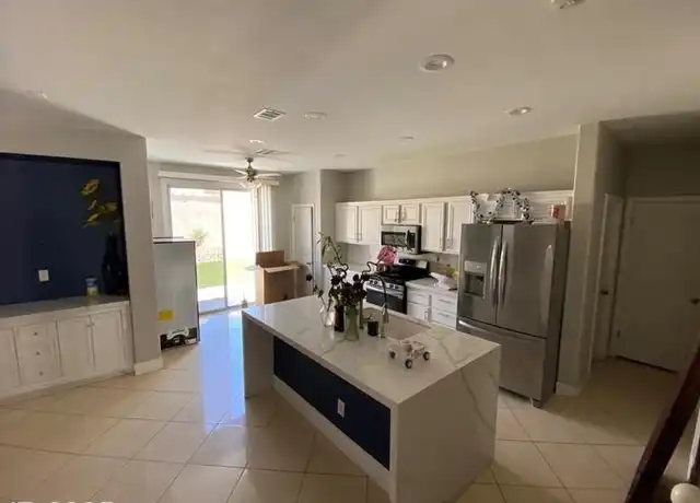 Property at 1154 Warm Sun Ct, Las Vegas, NV, 89110, 6 beds, 3 baths, [object Object]