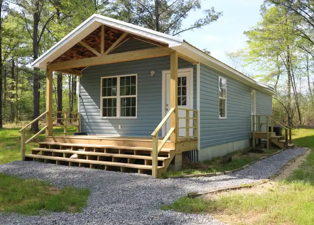 Property at 20 Tall Pines Trl, Vincent, AL, 35178, 1 bed, 1 bath, [object Object]