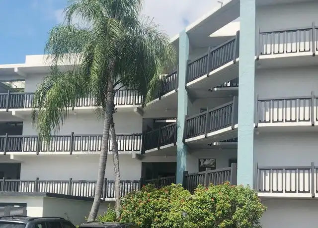 Property at 1021 Mockingbird Ln #105, Plantation, FL, 33324, 2 beds, 2 baths, [object Object]