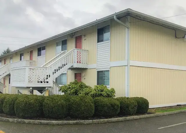 Photo of 1516 N 19th St, Mount Vernon, WA 98273