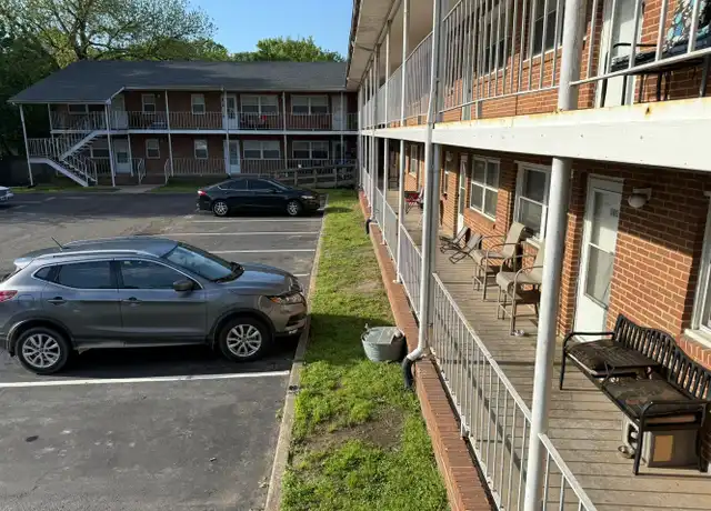 Property at 719 Marvin Ave Unit 101, Norfolk, VA, 23518, 2 beds, 1 bath, [object Object]