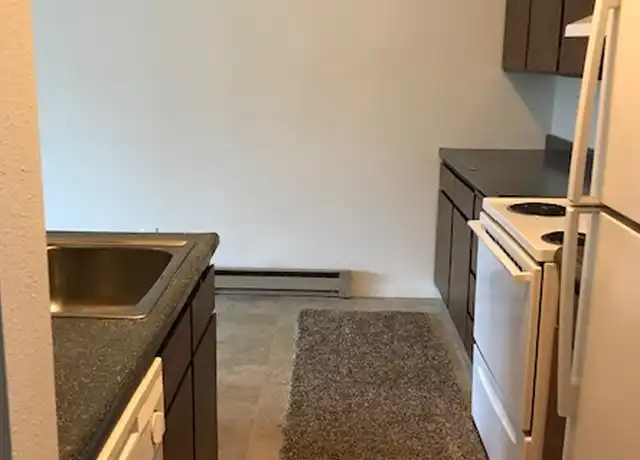 Property at 3024 E 30th Ave Unit E-203ATTN OFFICE, Spokane, WA, 99223, 1 bed, 1 bath, [object Object]