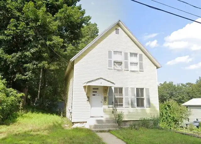 Property at 4 Clark St Unit 2, Derry, NH, 03038, 1 bed, 1 bath, [object Object]