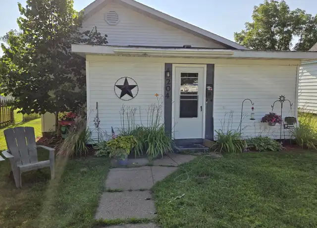 Property at 204 N Ohio St, Merrill, WI, 54452, 3 beds, 1 bath, [object Object]
