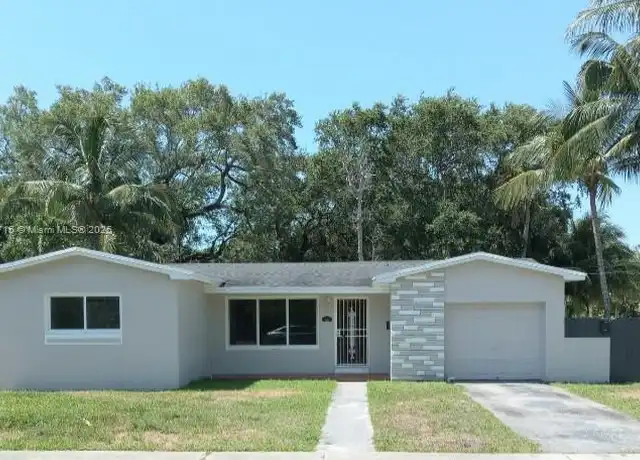Property at 900 NE 154th St, Miami, FL, 33162, 2 beds, 2 baths, [object Object]