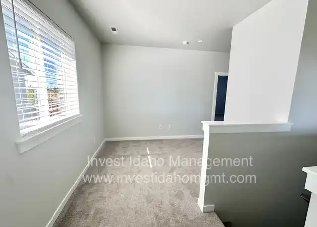Property at 6832 W Corona St, Boise, ID, 83709, 3 beds, 2.5 baths, [object Object]