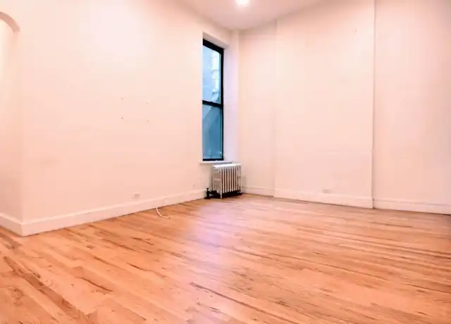 Property at 258 W 22nd St, New York, NY, 10011, 1 bed, 1 bath, [object Object]