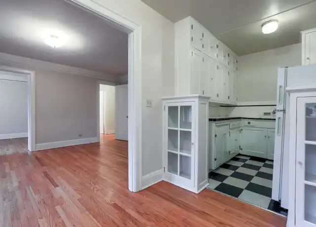 Property at 831 SW Vista Ave, Portland, OR, 97205, 1 bed, 1 bath, [object Object]