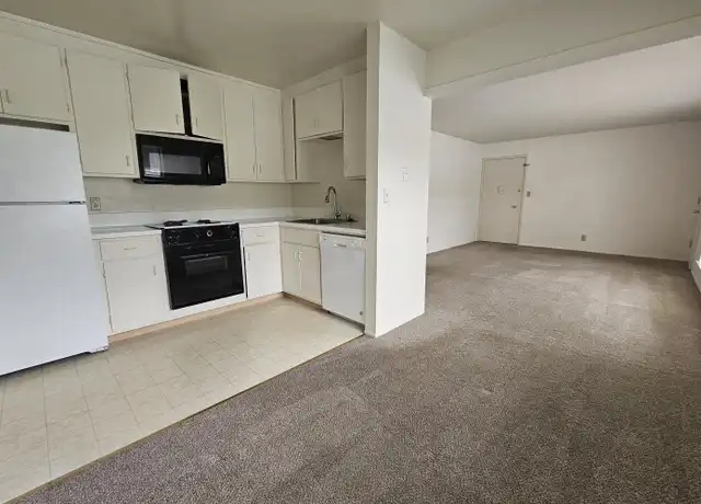 Property at 2301 Carlmont Dr Unit 2, Belmont, CA, 94002, 2 beds, 1 bath, [object Object]