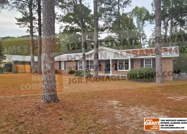 Property at 1616 Randall Rd, Dothan, AL, 36303, 3 beds, 2 baths, [object Object]