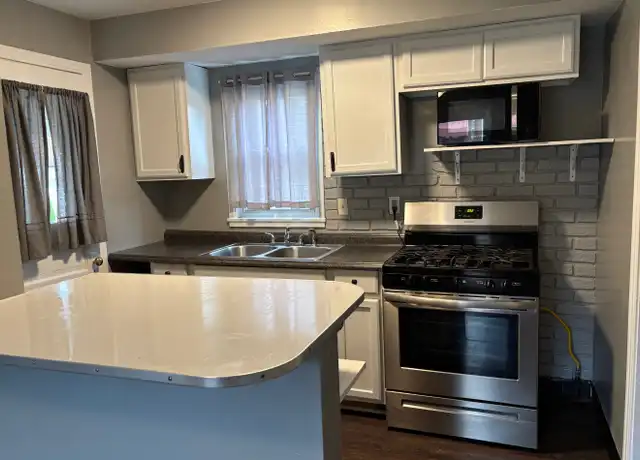 Property at 1004 Kennedy Dr, Ambridge, PA, 15003, 3 beds, 1 bath, [object Object]