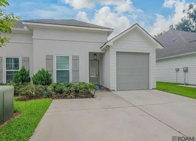 Property at 8149 Village Lake Ave, Baton Rouge, LA, 70820, 3 beds, 2 baths, [object Object]