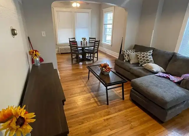 Property at 104 E 10th St, Tyrone, PA, 16686, 3 beds, 1 bath, [object Object]
