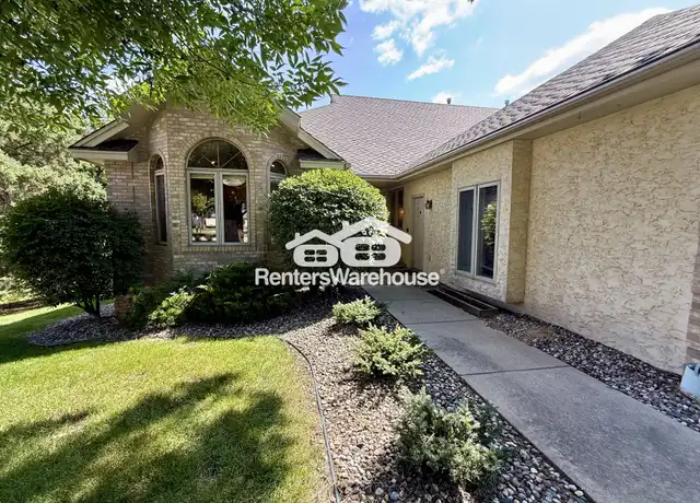 Property at 10445 Fawns Way, Eden Prairie, MN, 55347, 4 beds, 3 baths, [object Object]