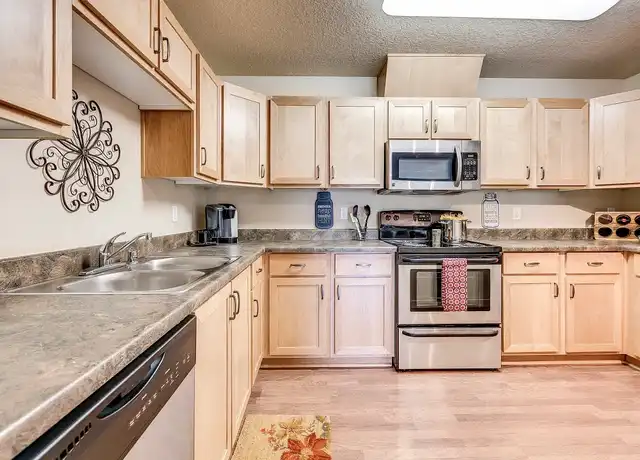 Property at Lewis Ridge - 7915 NE Burton Rd, Vancouver, WA, 98662, 1-2 bed, 1-2 bath, [object Object]