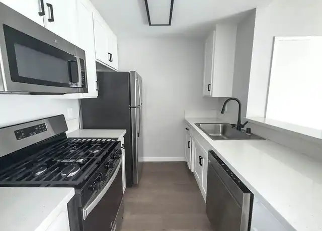 Property at 1400 Venice Blvd, Venice, CA, 90291, 1-2 bed, 1-2 bath, [object Object]