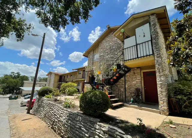 Property at 3203 Helms St Unit 204, Austin, TX, 78705, 2 beds, 1 bath, [object Object]