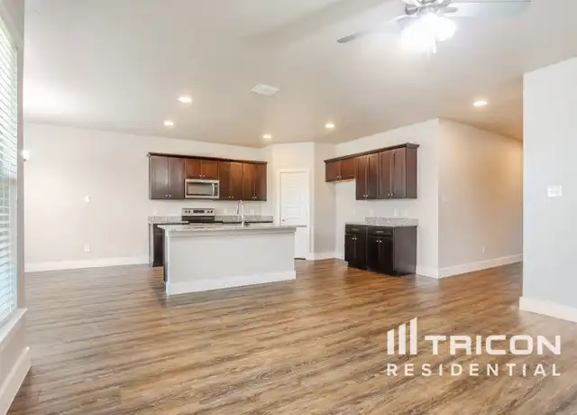 Property at 10336 Fort Teran Trl, Crowley, TX, 76036, 3 beds, 2 baths, [object Object]
