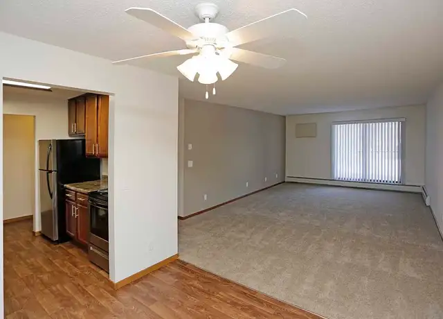 Photo of 7020 Magda Dr, Maple Grove, MN 55369