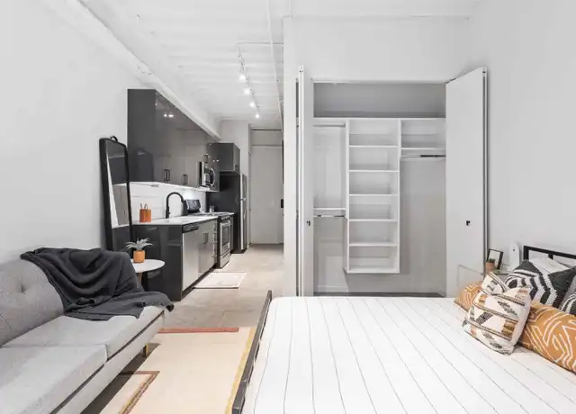 Property at 1222 W Jackson Blvd Unit 604, Chicago, IL, 60607, 0 beds, 1 bath, [object Object]
