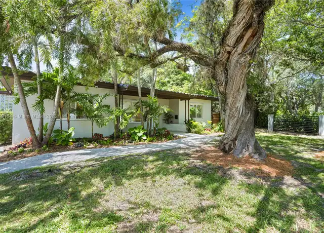 Property at 5891 SW 83rd St, Miami, FL, 33143, 3 beds, 2 baths, [object Object]