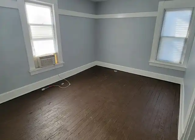 Property at 1061 Parsons Ave, Columbus, OH, 43206, 2 beds, 1.5 baths, [object Object]