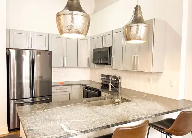 Property at 321 S Salina St Unit 203, Syracuse, NY, 13202, 1 bed, 1 bath, [object Object]