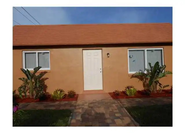 Property at 1544 NW 8th Ave, Fort Lauderdale, FL, 33311, 3 beds, 2 baths, [object Object]
