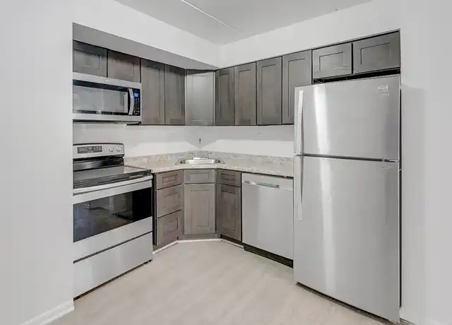 Property at Glenmore Place - 312 E Baltimore Ave, Clifton Heights, PA, 19018, 2 beds, 1 bath, [object Object]