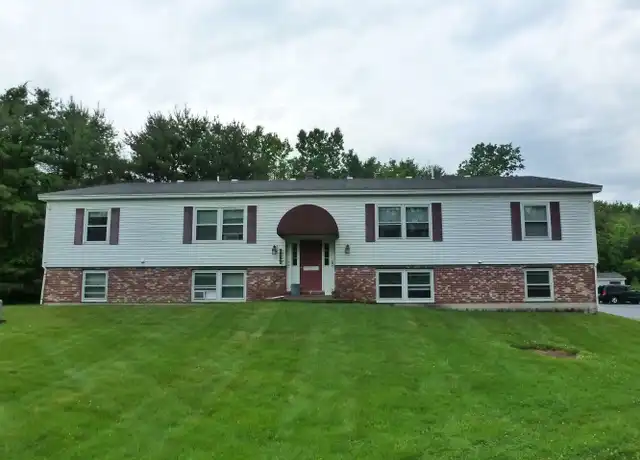 Property at 325 Austin St Unit 6, Westbrook, ME, 04092, 2 beds, 1 bath, [object Object]