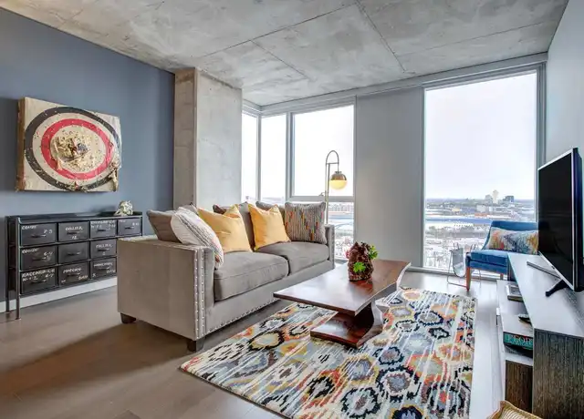 Property at 1155 N Howe St Unit 04, Chicago, IL, 60610, 1 bed, 1 bath, [object Object]