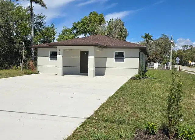 Property at 2775 Market St, Fort Myers, FL, 33916, 4 beds, 4 baths, [object Object]