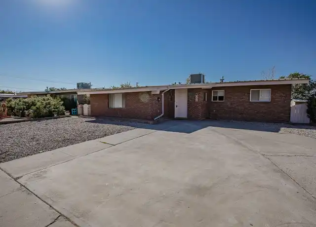 Property at 2405 Tulane Ave, Alamogordo, NM, 88310, 4 beds, 2 baths, [object Object]